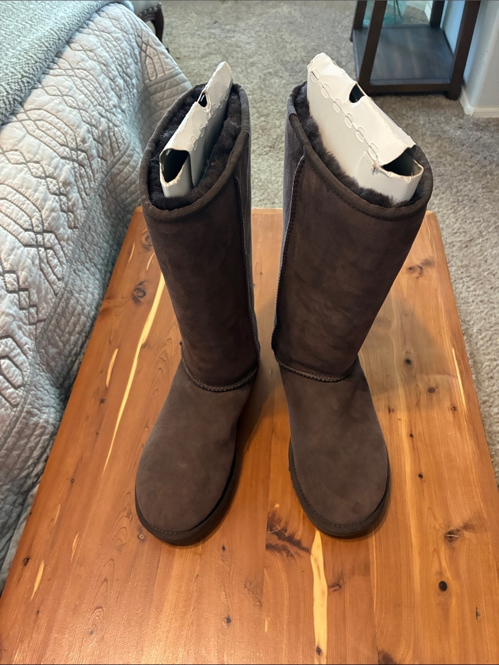 NWOT !!! UGG Tall Suede Winter Boots in Dark Brown